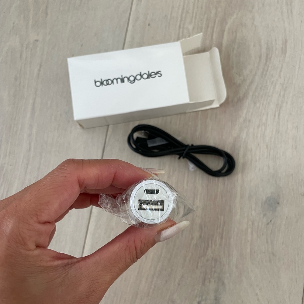 iPhone Charger - Picture 2 of 2